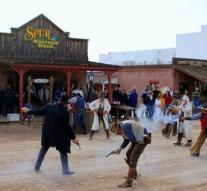 Actor takes Wild West a little too literally