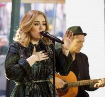 Adele secretly streaming anyway