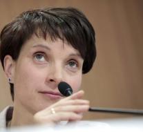AfD leader Petry thinks resign