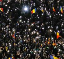 Again massive protests in Romania