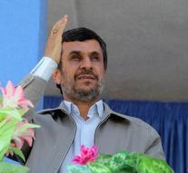 Ahmadinejad announces return to