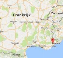 Alarm for shooting French school: several injured