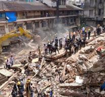 Apartment building in Mumbai collapsed after rainfall