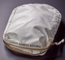 Apollo bag at auction