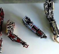 Artificial arms of Lego