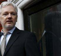 Assange asks revision arrest warrant