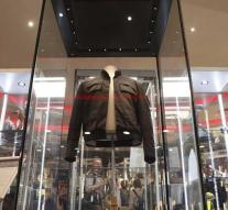 Auction jacket Han Solo delivers too little