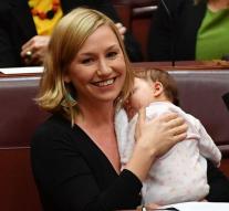 Australian senator gives breastfeeding in parliament building