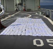 Australian navy takes 427 kilos of heroin