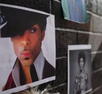 'Autopsy Prince could take weeks'