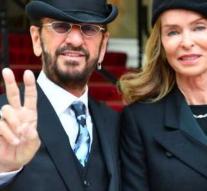 Beatle Ringo Starr knighted