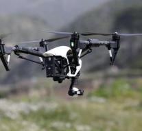 Belgian drone looks for migrants Calais