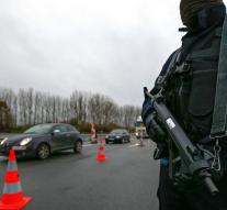 Belgian village to block border crossings