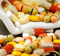 Boaters talk price medications down