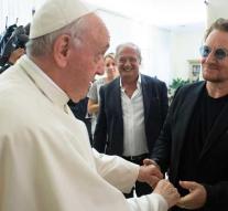 Bono meets Pope and talks about abuse