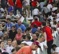 British and Russians riots in stadium