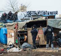 Calais refugee camp evacuation completed