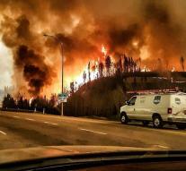 Canadian forest fire grows