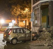Car crashes into house in Haarlem