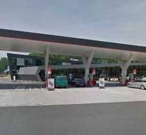 Car drives into Belgian petrol station shop: one dead