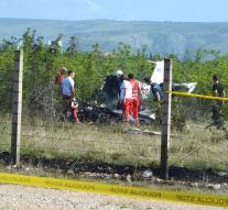 Children get around at plane crash Bosnia