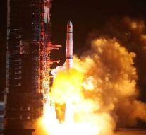 China sends satellite to dark side moon