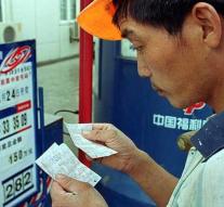 Chinese man calculates how you win the lottery
