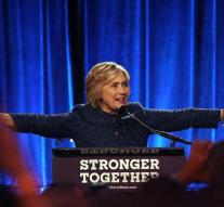 'Clinton regrets statement about Trump supporters'