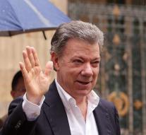 Colombian President accepts no vote