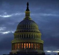Congress presents new budget plan