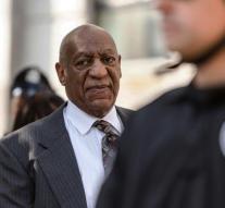 Cosby does silent in court
