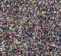 Crowd trackers in Guangzhou