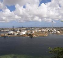 'Curaçao is down by strike'