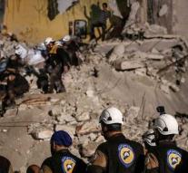 Damascus condemns evacuation White Helmets
