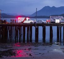 Dead after tourist boat sinking Canada