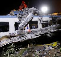 Death toll rises Italy train crash