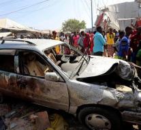 Deaths by car bomb attack in Somalia