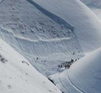 Definitely two deaths from avalanche Italian Alps