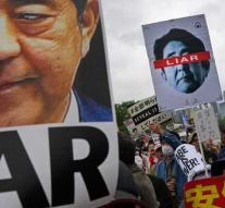 Demonstrators Tokyo demand resignation Prime Minister Abe