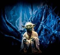 Dismissed after fuss over Yoda next to king
