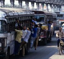 Dozens killed by India bus crash