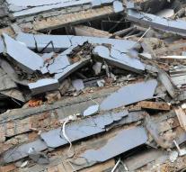 Dozens wounded by Sumatra earthquake