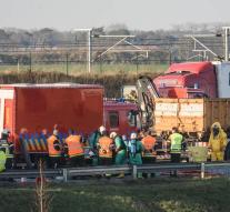 E19 Antwerp-Breda closed for hours after accident