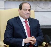 Egypt army to protect public buildings
