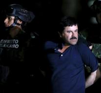 'El Chapo fled through sewer pipe'