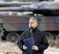 EPP suspends party Viktor Orbán