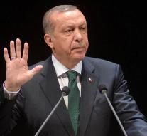 Erdogan: million refugees from Aleppo