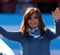 Ex-President Kirchner is working on comeback