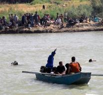 Fallujah refugees drowned in the Euphrates