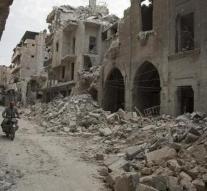 Fierce air strikes on rebels in Aleppo